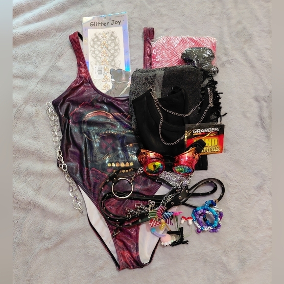 Scummy Bears X Sullivan King Bodysuit Rave Festival Acessories Bundle Size Large - Picture 10 of 10